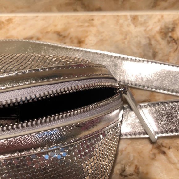 French Connection Regan - Picture 6 of 7